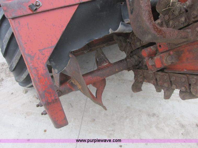 image for item J2336 1994 Ditch Witch 3610DD trencher