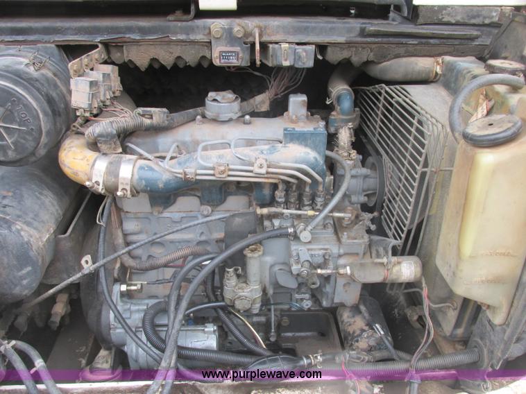 image for item J2345 1999 Bobcat 334 compact excavator