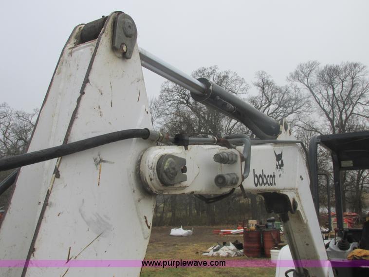 image for item J2345 1999 Bobcat 334 compact excavator