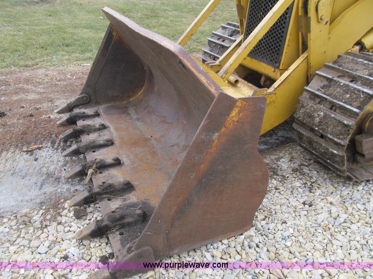 image for item J3341 1997 Caterpillar 939 track loader
