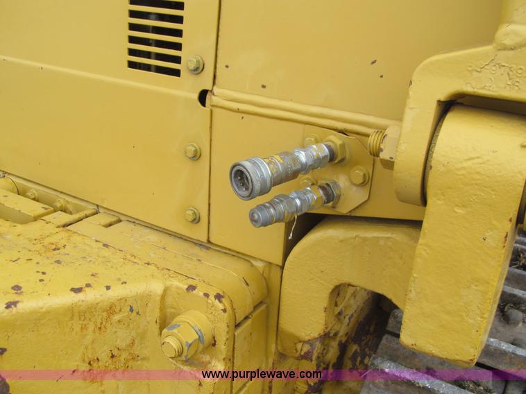 image for item J3341 1997 Caterpillar 939 track loader