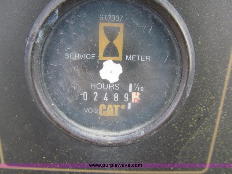 image for item J3341 1997 Caterpillar 939 track loader