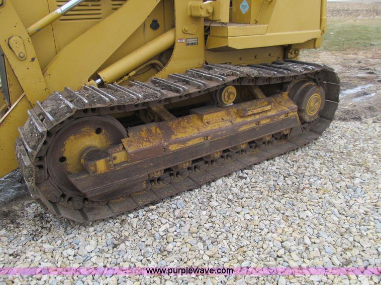 image for item J3341 1997 Caterpillar 939 track loader