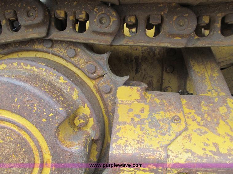 image for item J3341 1997 Caterpillar 939 track loader