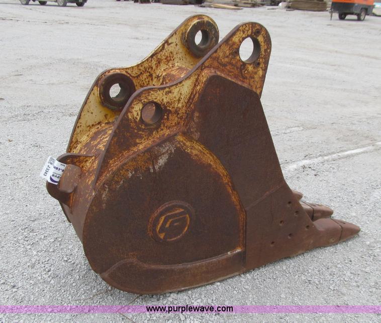 image for item J3343 CF excavator bucket