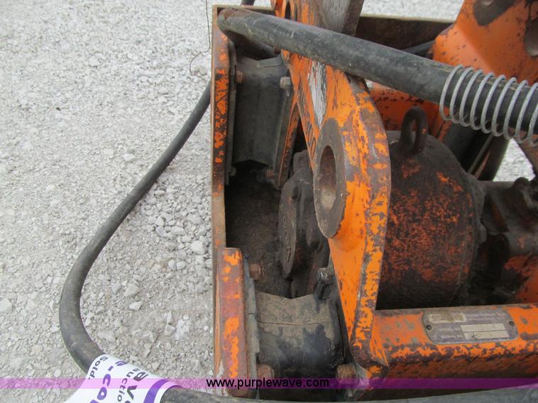 image for item J3345 Stanley HS-3004 hydraulic plate compactor