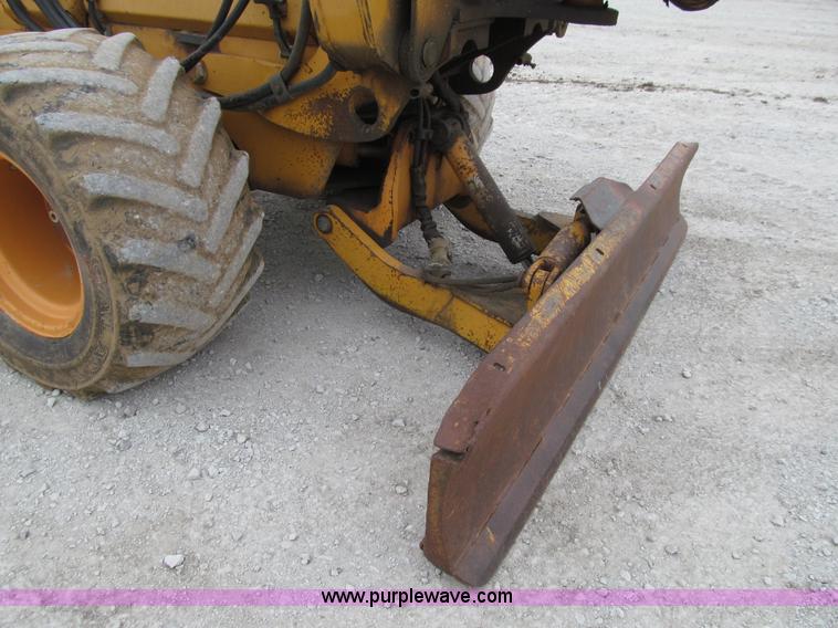 image for item J3347 1999 Case 560 trencher