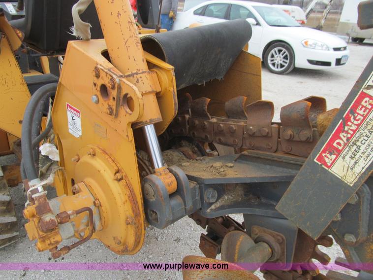 image for item J3347 1999 Case 560 trencher