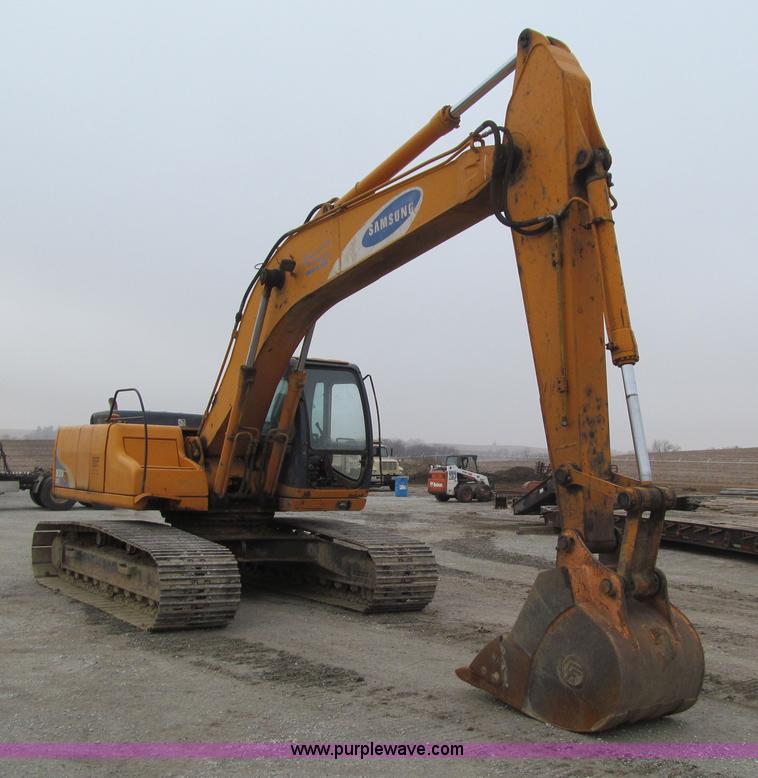 image for item J3353 1997 Samsung SE210LC-3 excavator