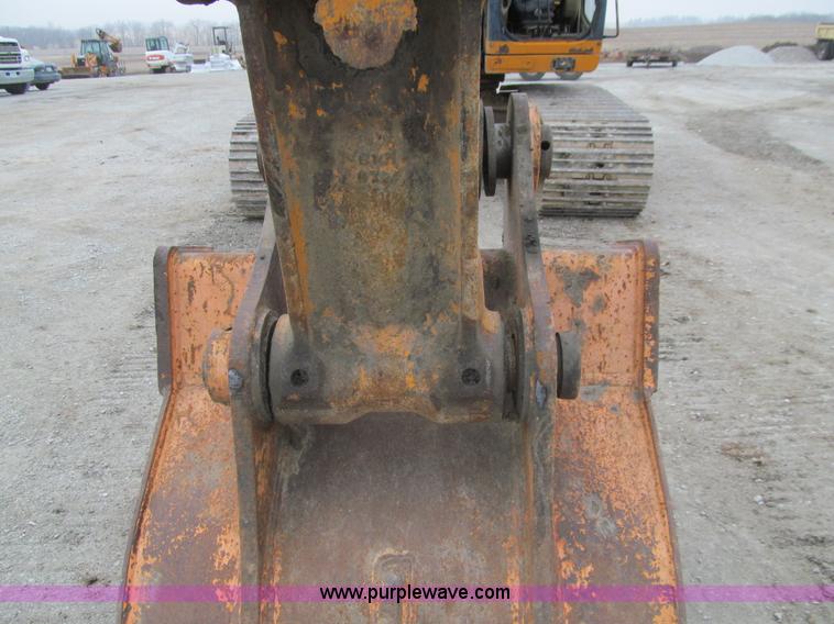 image for item J3353 1997 Samsung SE210LC-3 excavator