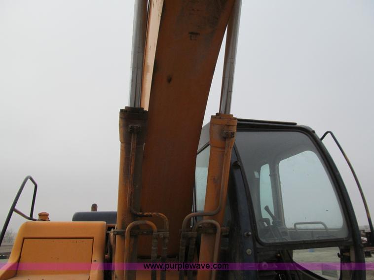 image for item J3353 1997 Samsung SE210LC-3 excavator