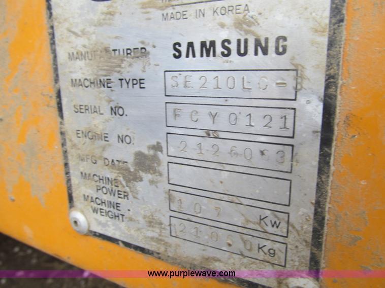 image for item J3353 1997 Samsung SE210LC-3 excavator