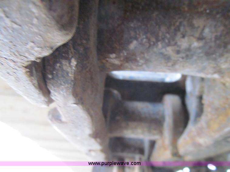 image for item J3353 1997 Samsung SE210LC-3 excavator