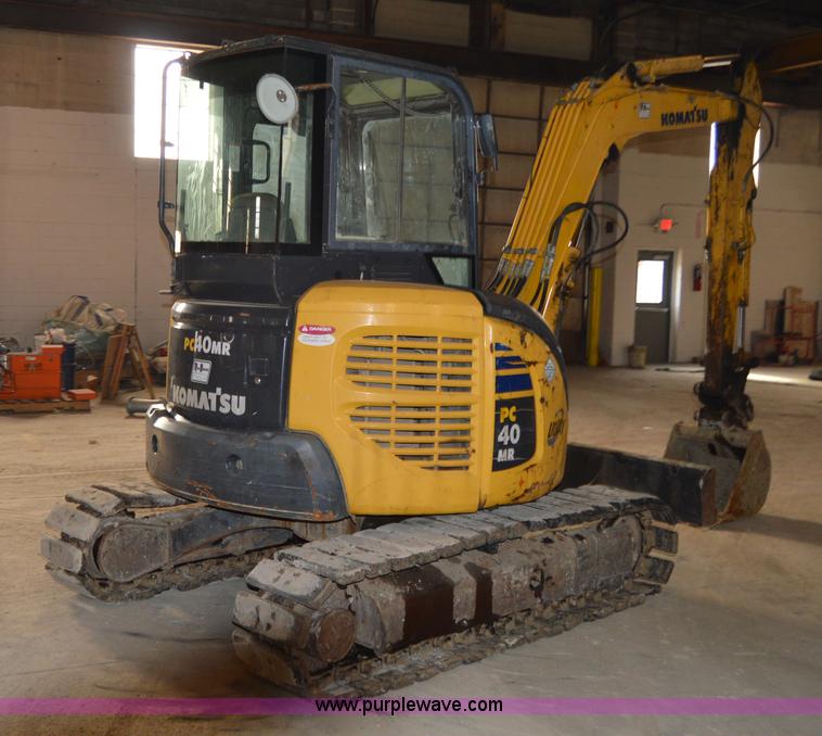 image for item Z9002 2008 Komatsu PC40MR compact excavator