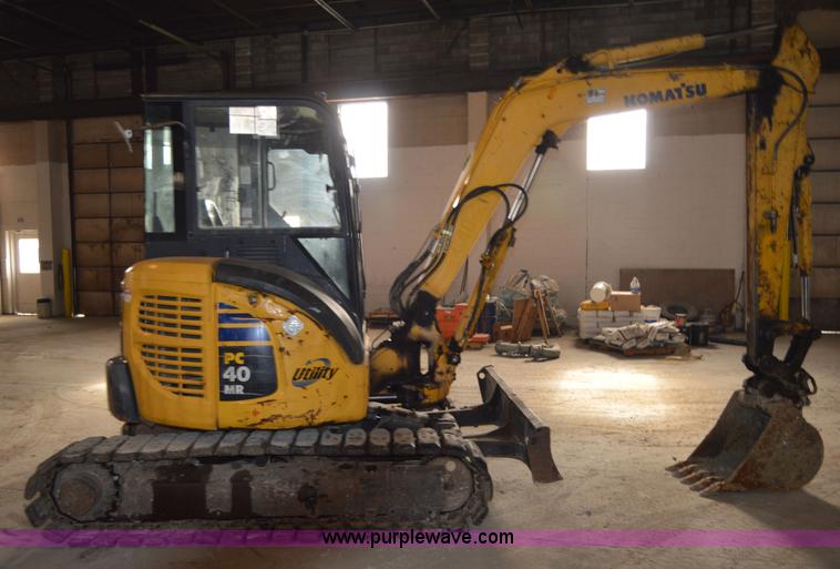 image for item Z9002 2008 Komatsu PC40MR compact excavator