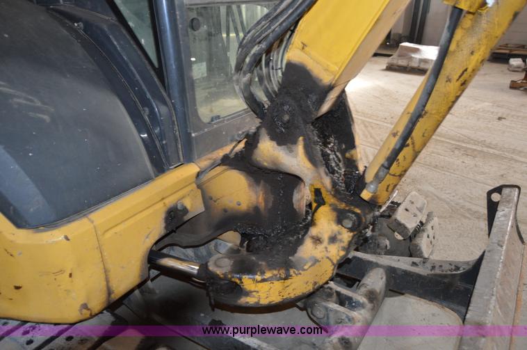 image for item Z9002 2008 Komatsu PC40MR compact excavator