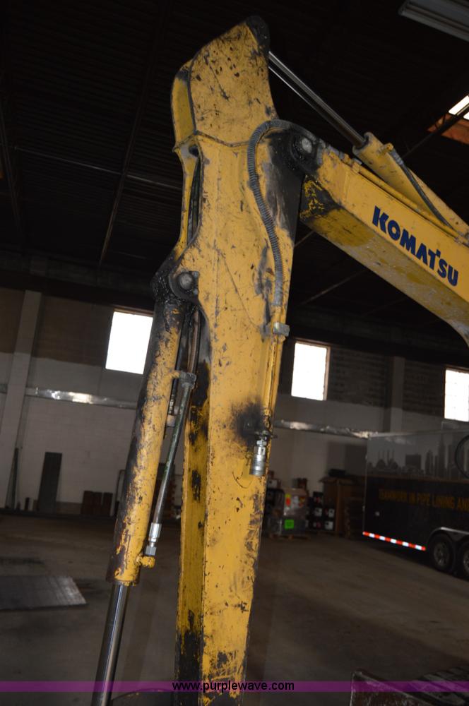 image for item Z9002 2008 Komatsu PC40MR compact excavator