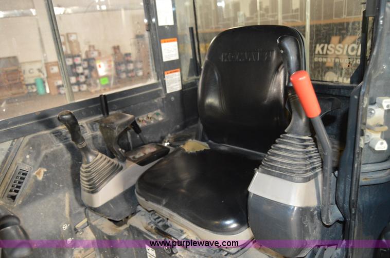 image for item Z9002 2008 Komatsu PC40MR compact excavator