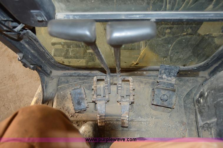 image for item Z9002 2008 Komatsu PC40MR compact excavator