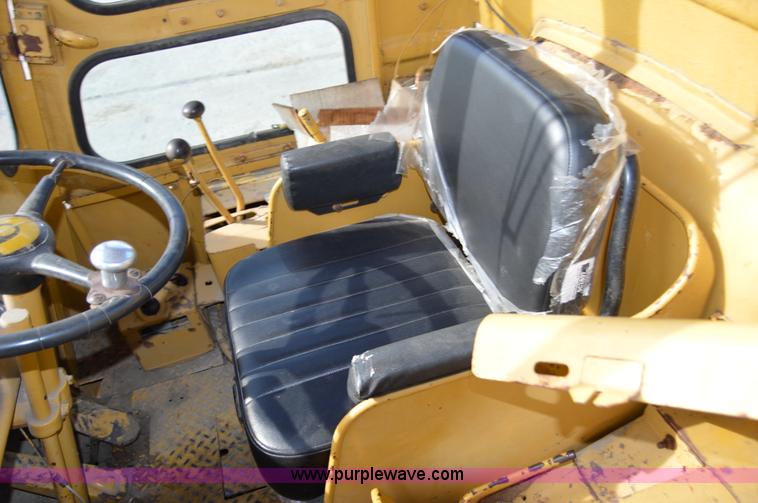 image for item Z9012 Caterpillar 922 wheel loader