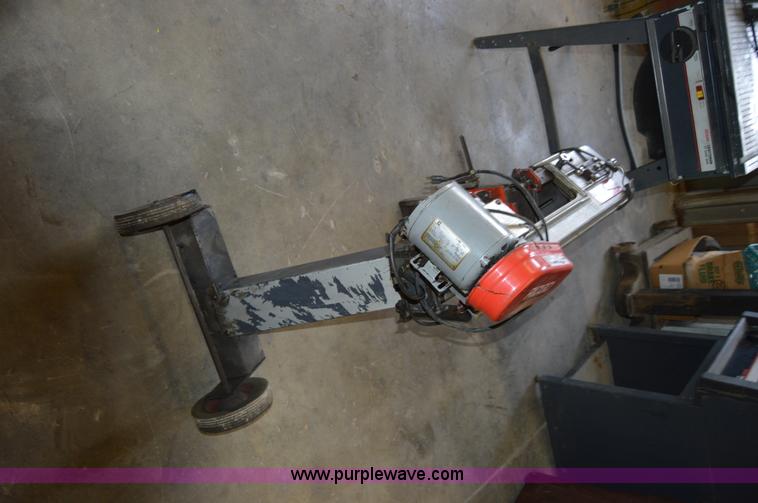 image for item Z9023 Ridgid band saw