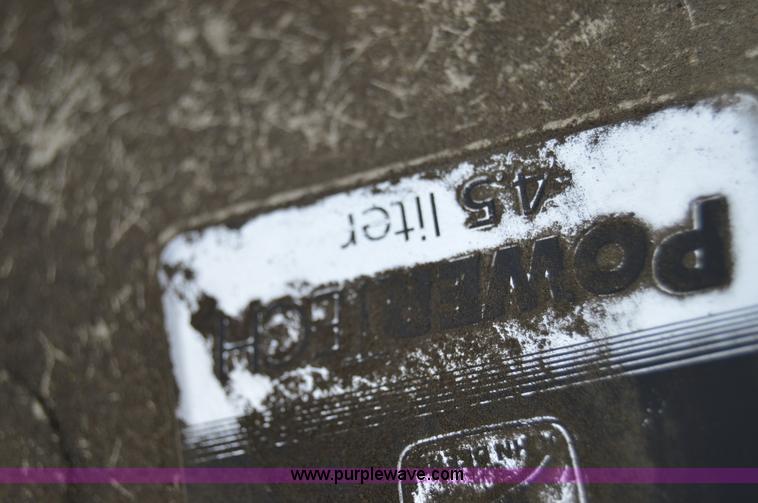 image for item Z9045 2000 Sterling L7501 vacuum truck