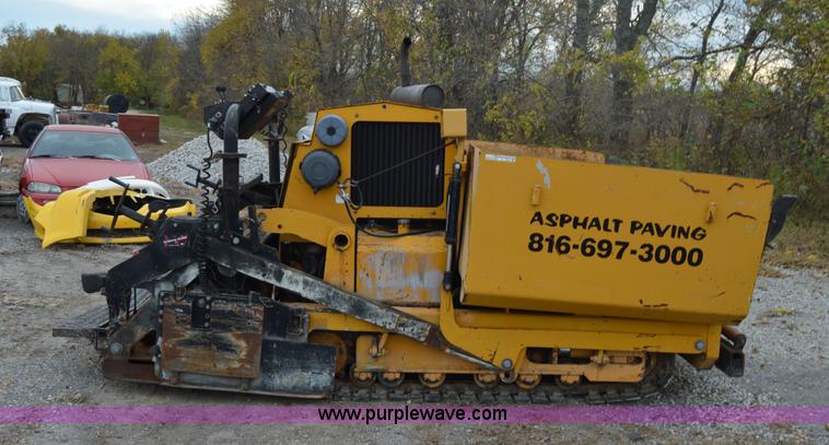 image for item Z9078 2004 Mauldin 1750C paving machine