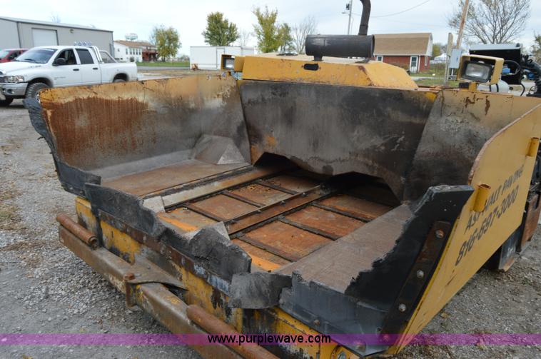 image for item Z9078 2004 Mauldin 1750C paving machine