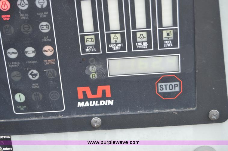 image for item Z9078 2004 Mauldin 1750C paving machine
