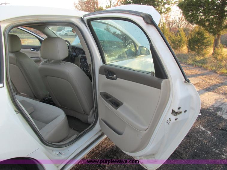 image for item AW9808 2006 Chevrolet Impala Police