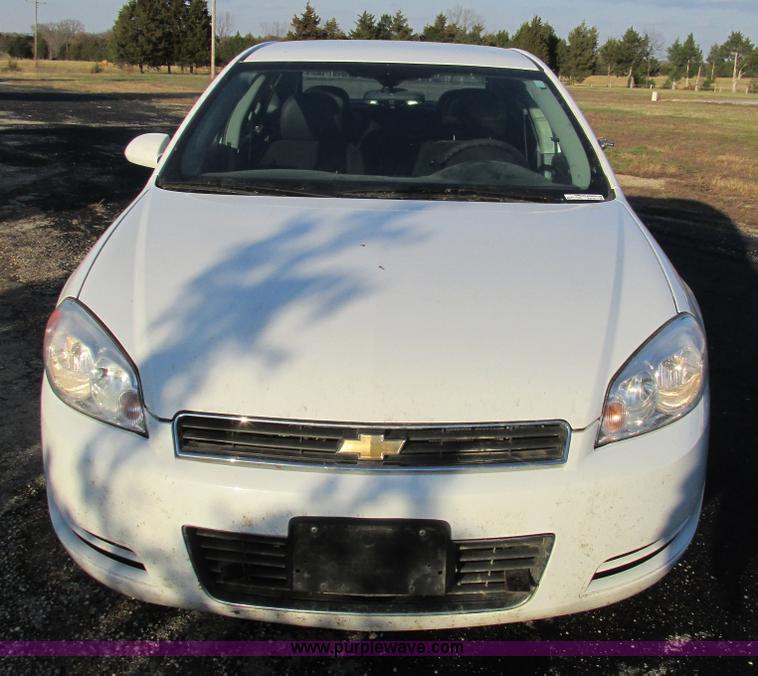 image for item AW9811 2011 Chevrolet Impala Police