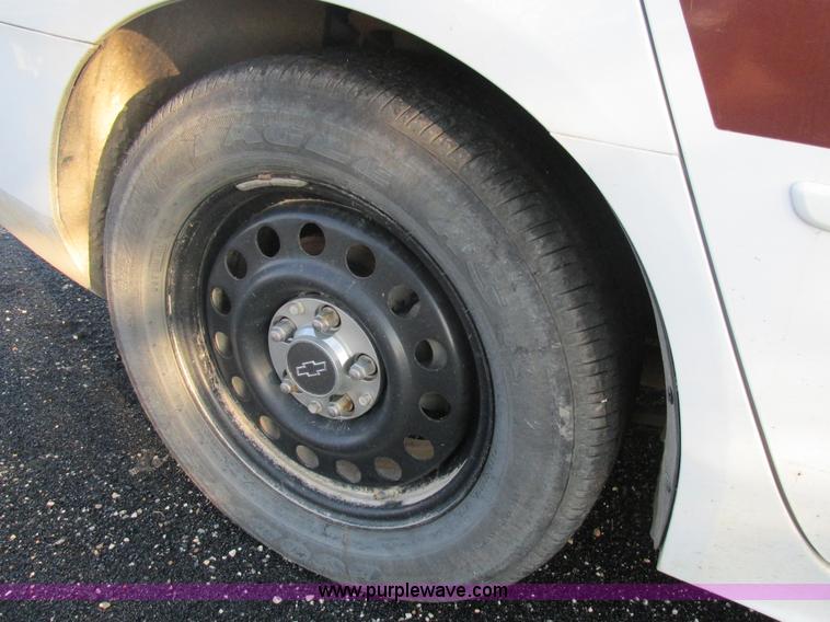 image for item AW9811 2011 Chevrolet Impala Police