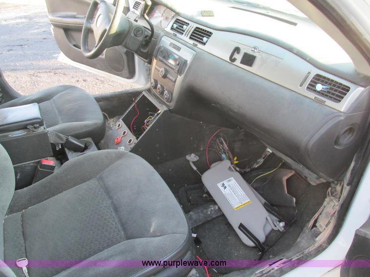 image for item AW9811 2011 Chevrolet Impala Police