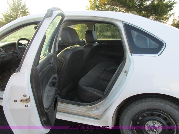 image for item AW9811 2011 Chevrolet Impala Police