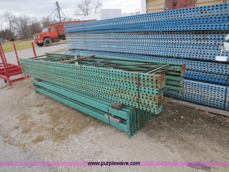 image for item AZ9131 (5) sections of pallet racking