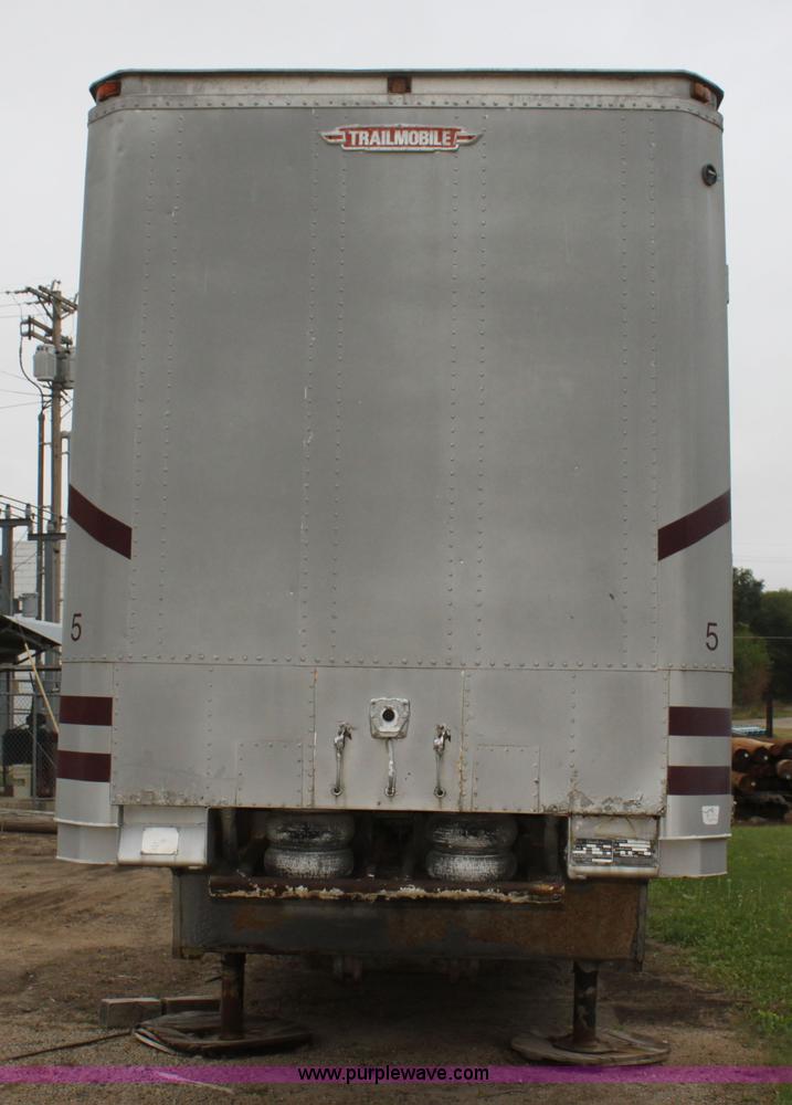 image for item BC9249 1985 Trailmobile enclosed trailer