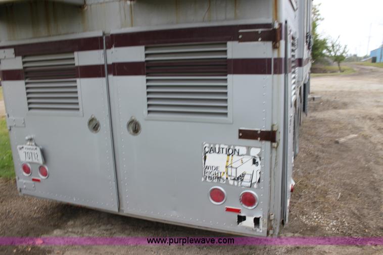 image for item BC9249 1985 Trailmobile enclosed trailer
