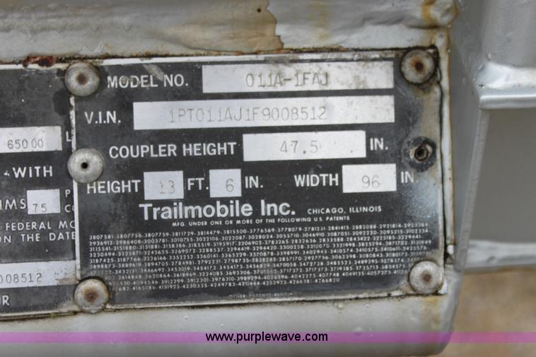 image for item BC9249 1985 Trailmobile enclosed trailer