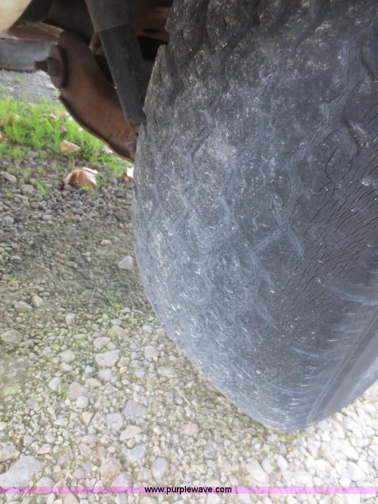 image for item D2224 1993 Chevrolet G10 van