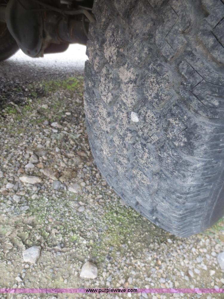 image for item D2224 1993 Chevrolet G10 van