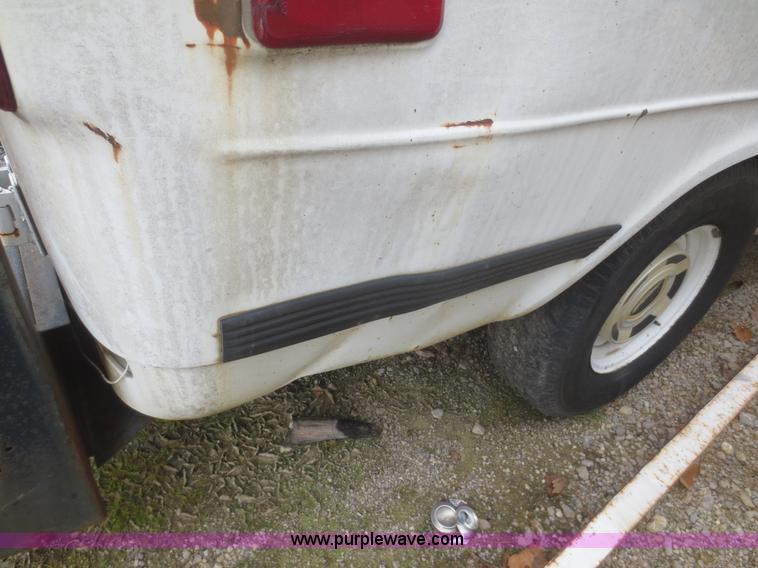 image for item D2224 1993 Chevrolet G10 van