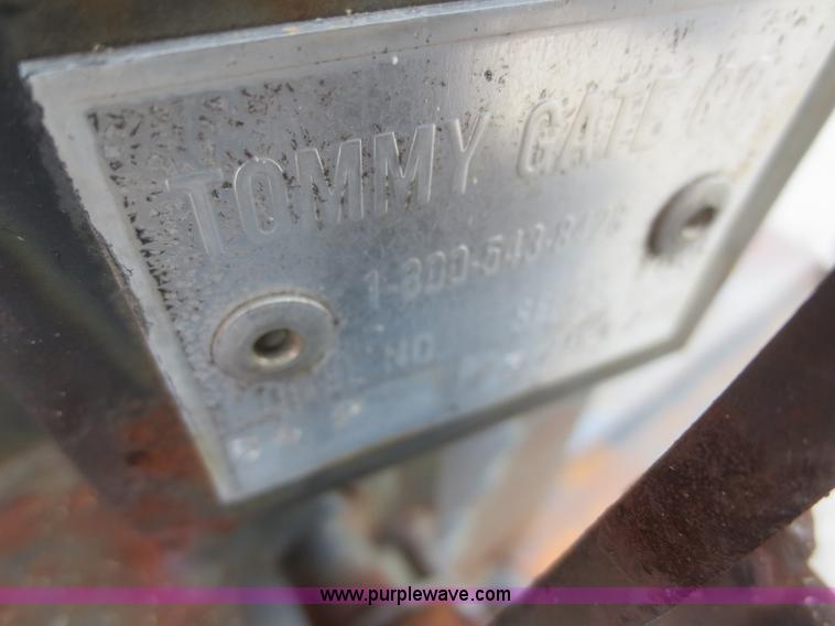 image for item D2224 1993 Chevrolet G10 van