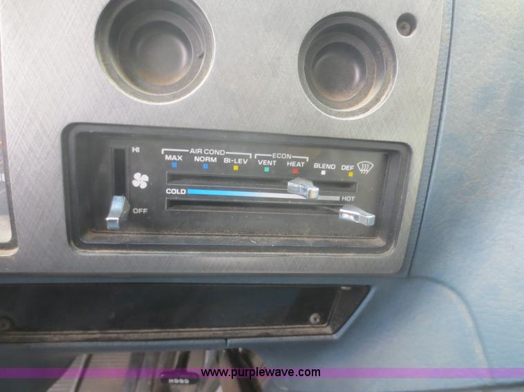 image for item D2224 1993 Chevrolet G10 van