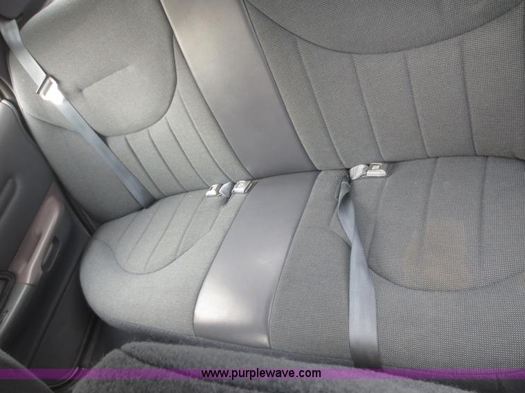 image for item D2227 2000 Ford Crown Victoria Police Interceptor