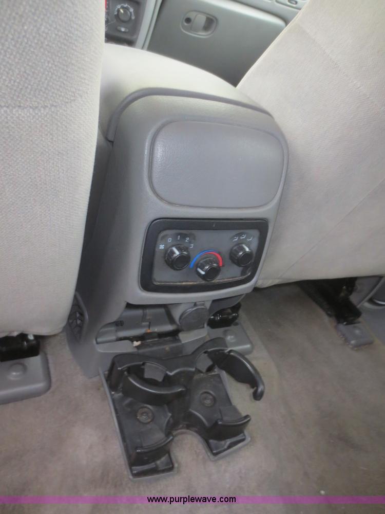 image for item D2228 2005 Chevrolet TrailBlazer EXT LS SUV