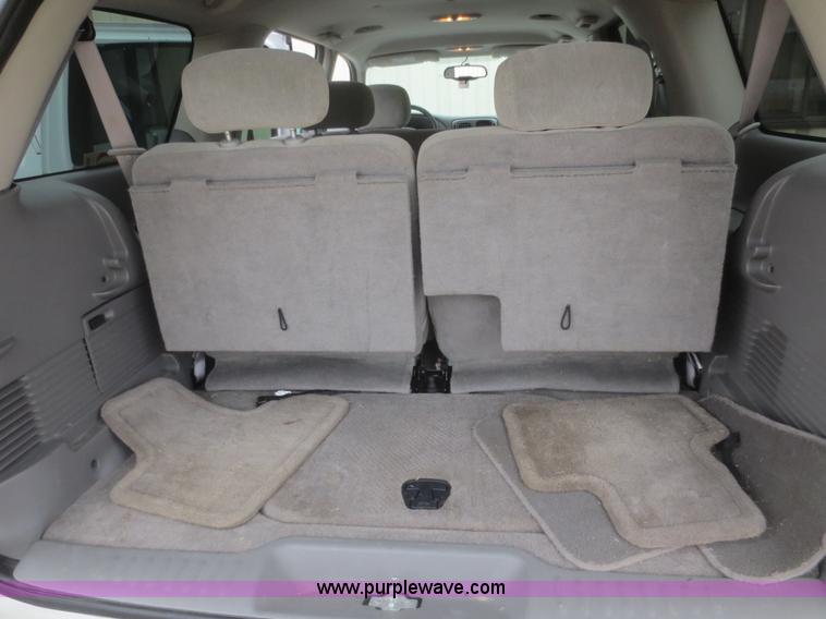 image for item D2228 2005 Chevrolet TrailBlazer EXT LS SUV