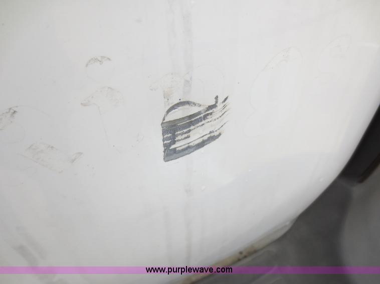 image for item D2228 2005 Chevrolet TrailBlazer EXT LS SUV