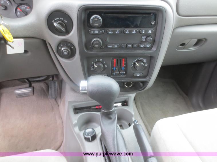 image for item D2228 2005 Chevrolet TrailBlazer EXT LS SUV