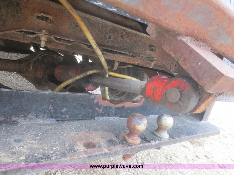 image for item D2234 1984 Ford F250 flatbed pickup truck