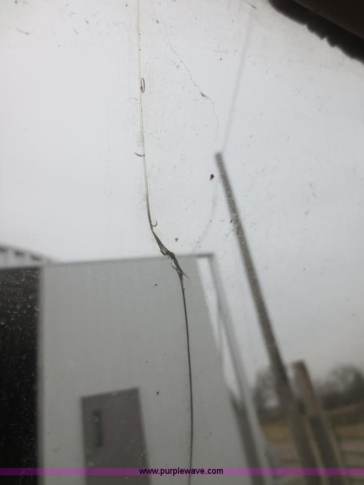 image for item D2234 1984 Ford F250 flatbed pickup truck